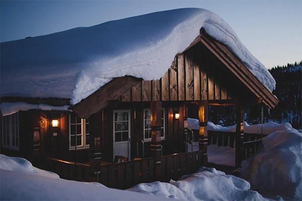 Tips For A Weather Resistant Roof Design In Nebraska Tips For A Weather Resistant Roof Design In Nebraska